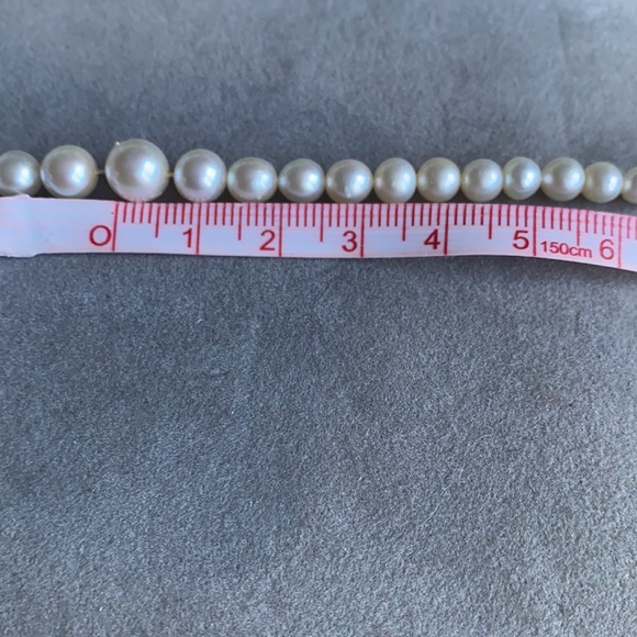 Women’s Vintage Real Pearls Necklace, 16 1/2” - Picture 12 of 17